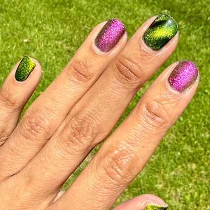 Nail polish, Stardust shimmer, swamp gloss, Kathleen and co, multichrome, colorshifting, magnetic, pink, green, blue, purple, natalielovesnails,
