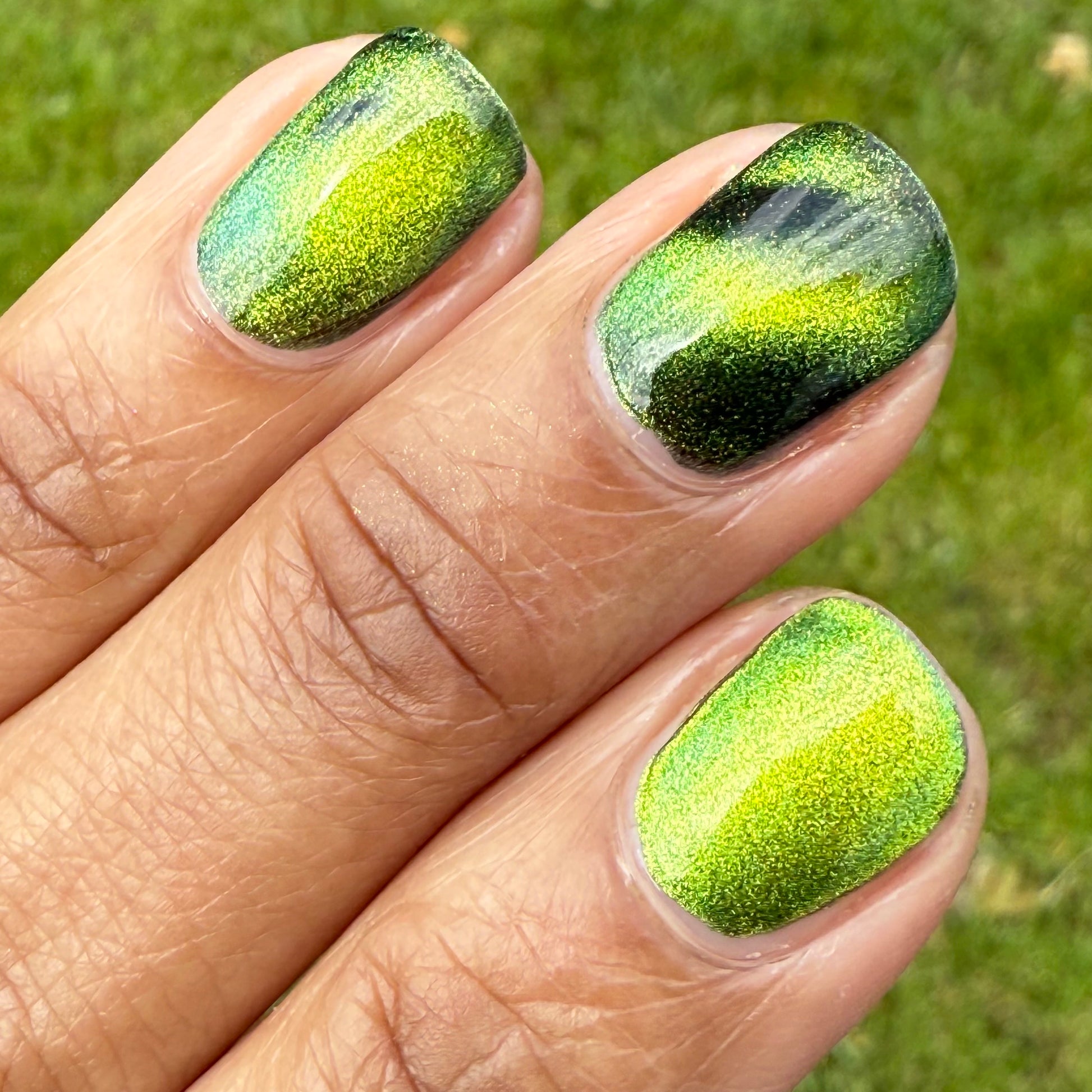 Nail polish, Stardust shimmer, swamp gloss, Kathleen and co, multichrome, colorshifting, magnetic, pink, green, blue, purple, natalielovesnails,